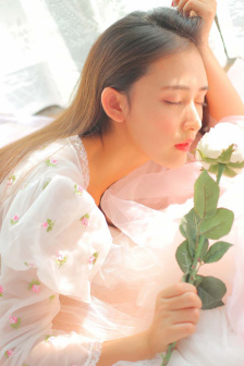 车震门大胸女小游戏